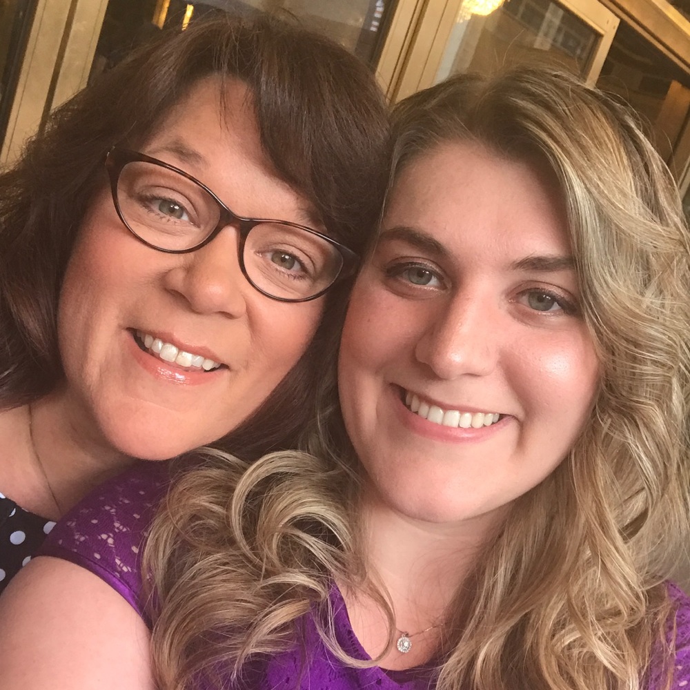 Meet your Posher, Elizabeth