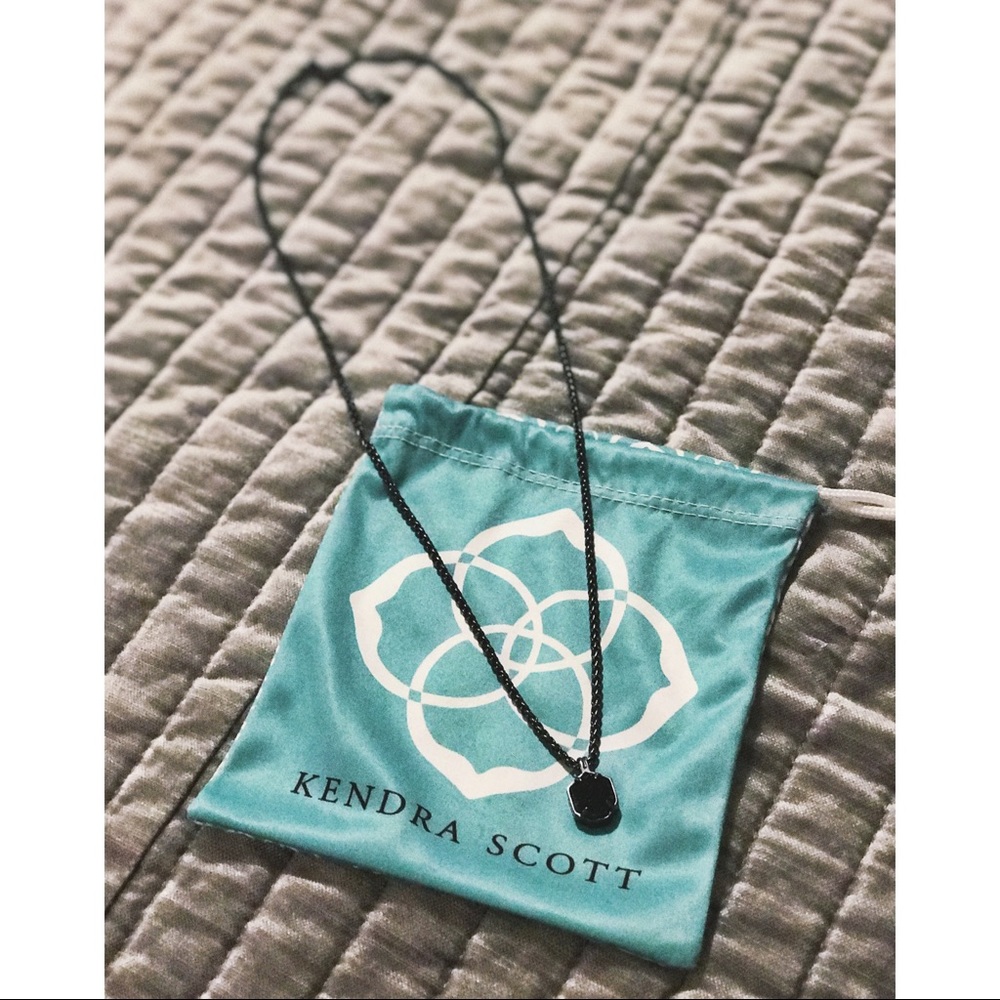 •SOLD•Kendra Scott Gunmetal Drusy Oliver Necklace - Picture 2 of 8