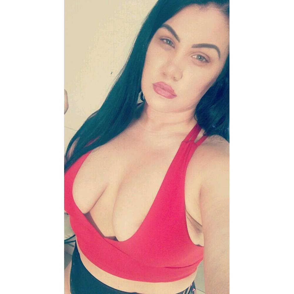 Meet your Posher, Ilicia