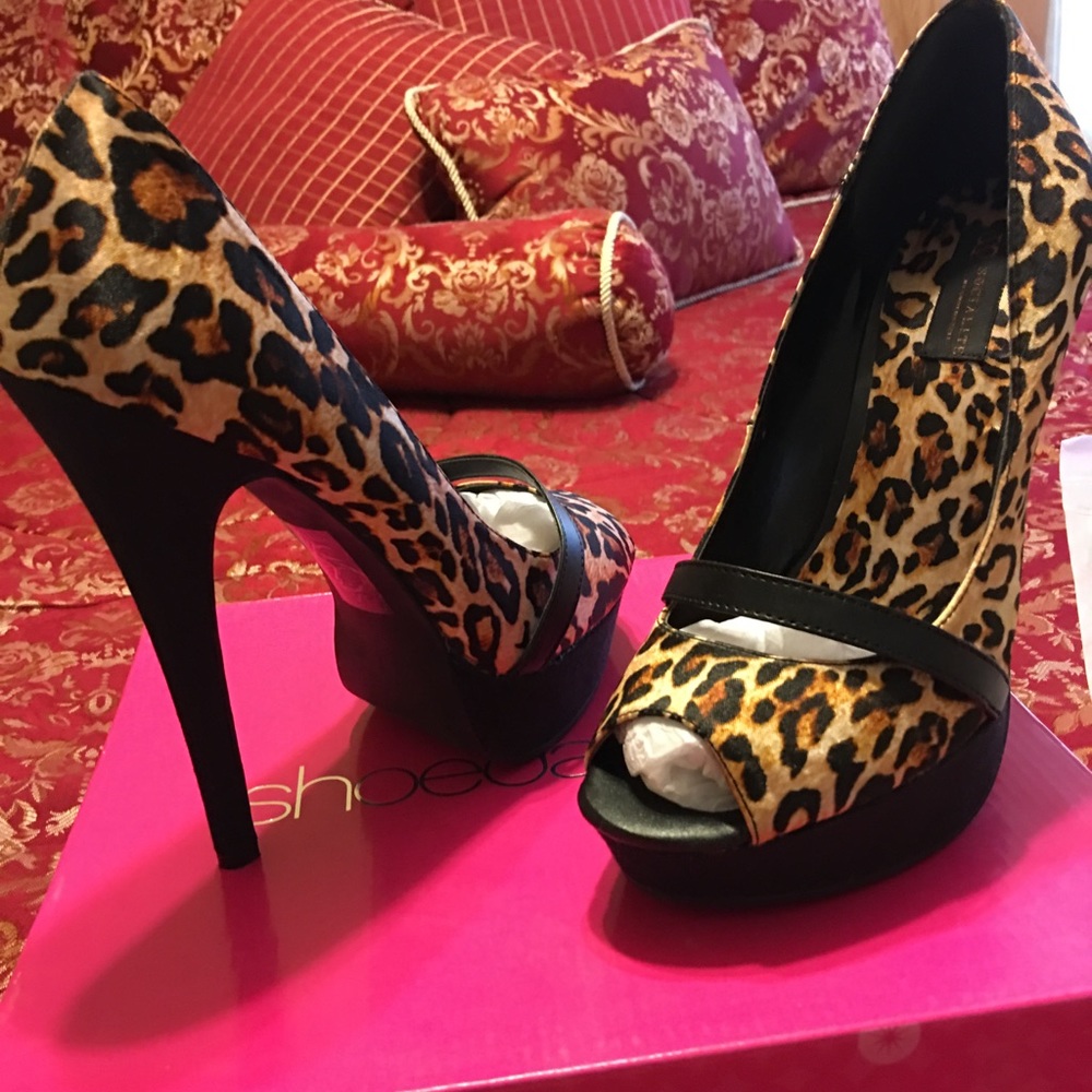 Sexy Leopard Black Heel