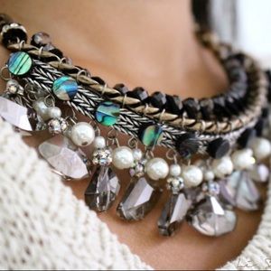 NWT ZARA Bib statement necklace