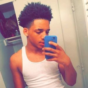 Meet your Posher, Ray