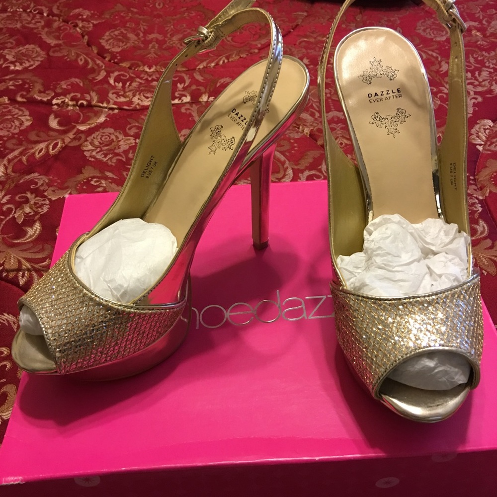 Beautiful Sexy Gold Heels