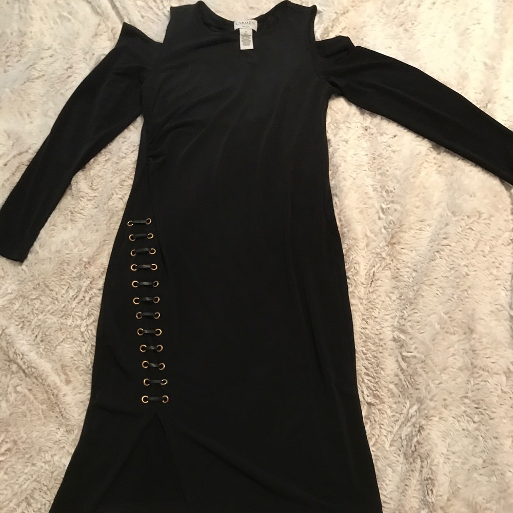 Carmen Marc Valvo cut out shoulder black dress