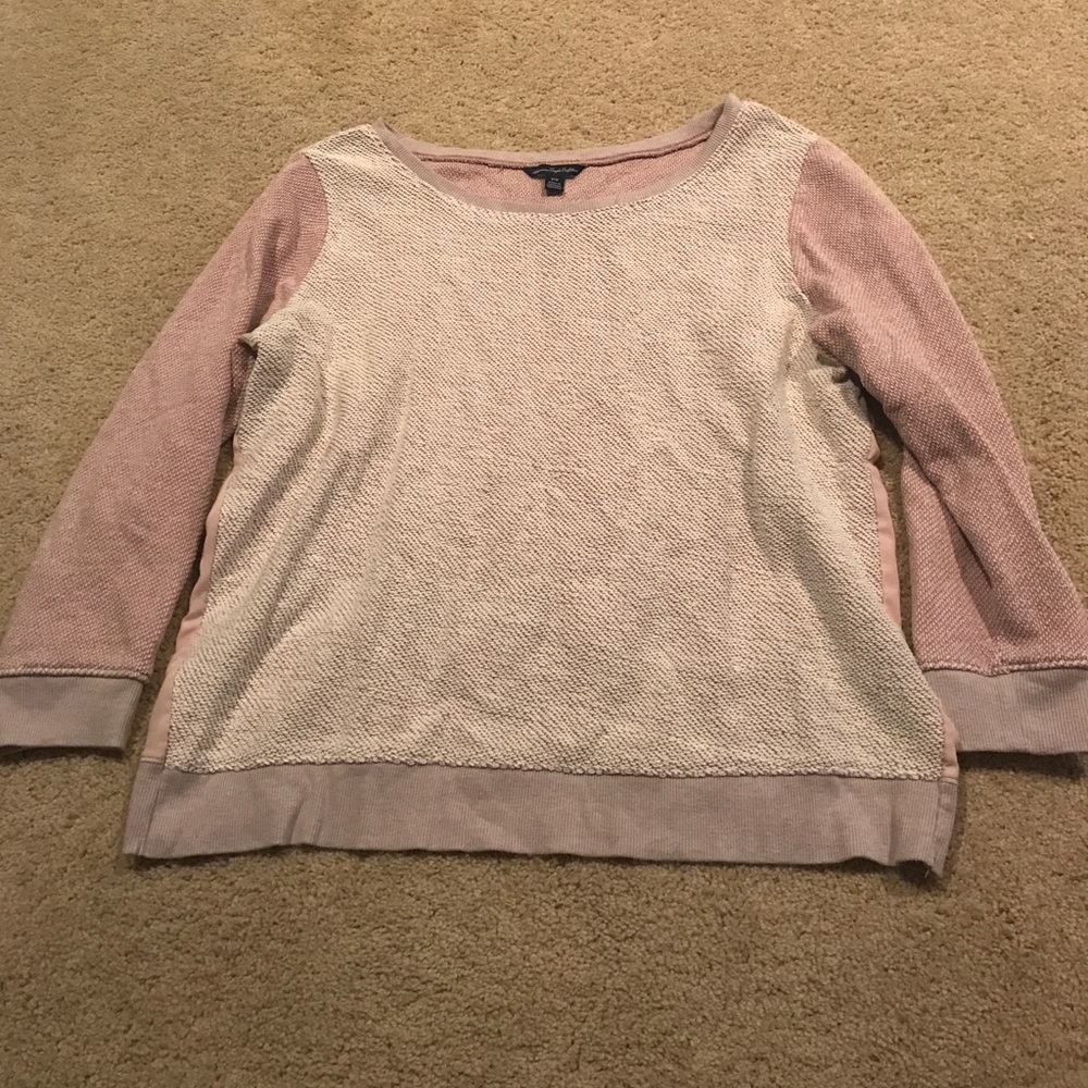 American Eagle sweater