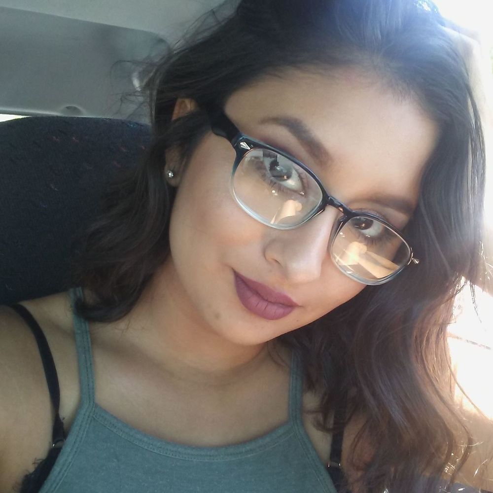 Meet your Posher, Katie