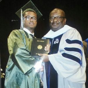 Meet your Posher, Kenneth