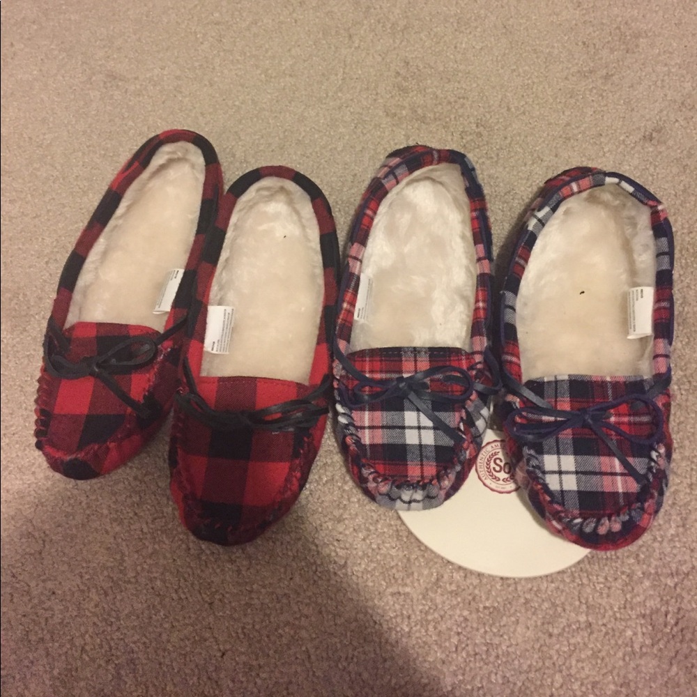 Plaid fuzzy slippers