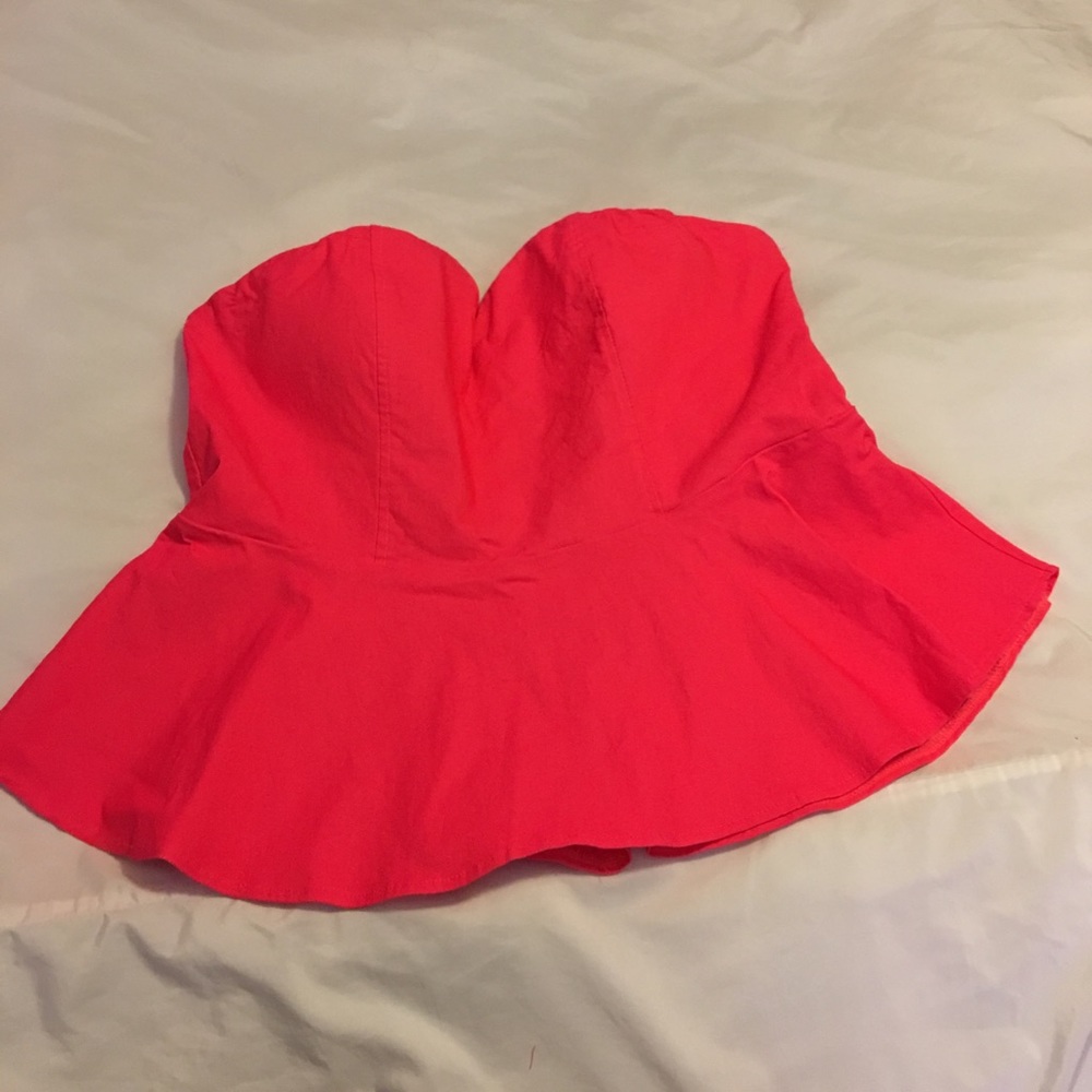 3X strapless shirt