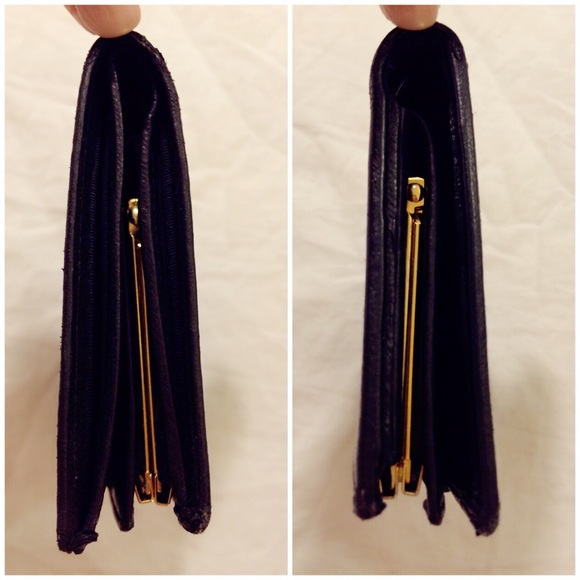 Chanel Wallet - Picture 5 of 8