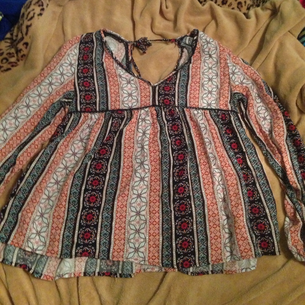 A&F Patterned Long-sleeved Shirt.