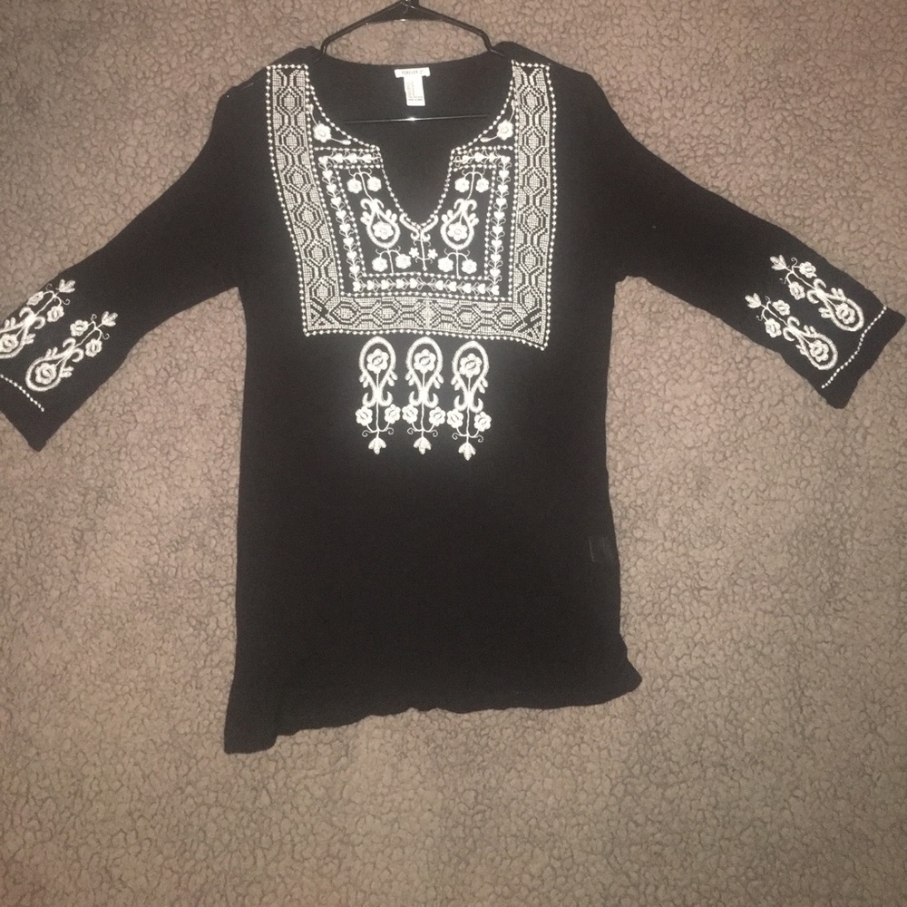 Black Forever 21 shirt