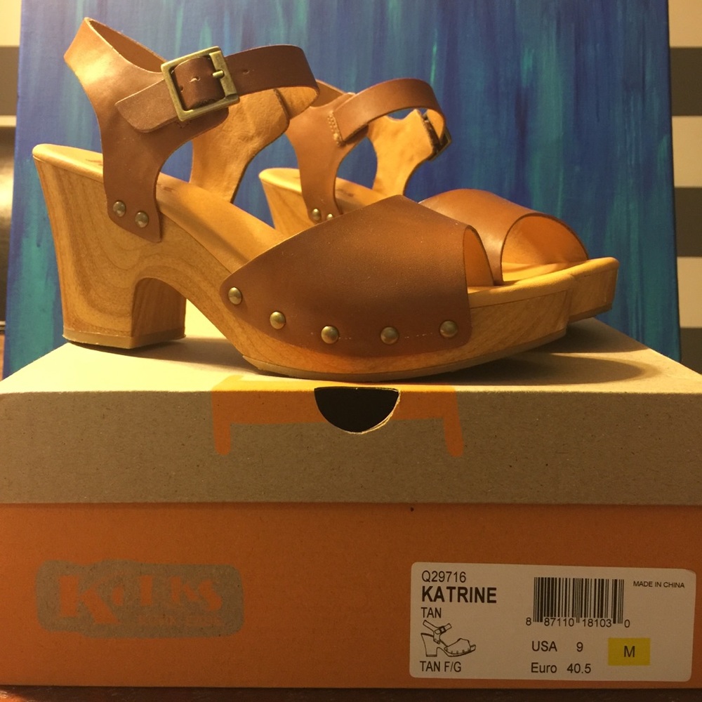 Korks by Kork-ease Tan Leather sandals