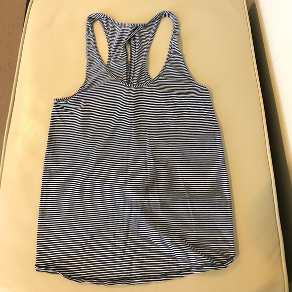lululemon athletica Tops - Lululemon tie it up tank