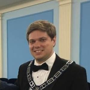 Meet your Posher, Thomas