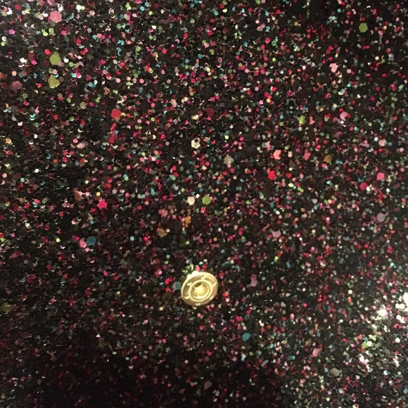 NEW | Glitter Clutch - Picture 5 of 6