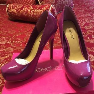 Beautiful Royal Purple Pumps