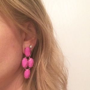 Kendra Scott Steph Chandelier Earrings in Magenta