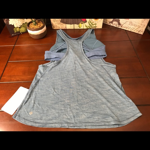 Lululemon Glide and Stride Tank-Blue, 8-12 - Picture 3 of 5