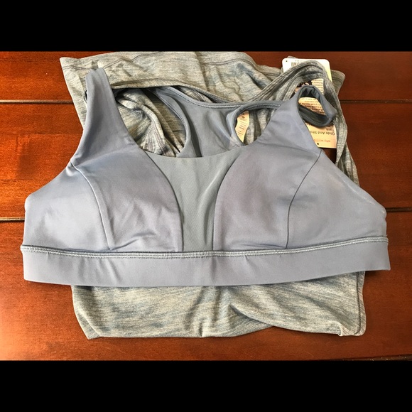 Lululemon Glide and Stride Tank-Blue, 8-12 - Picture 4 of 5