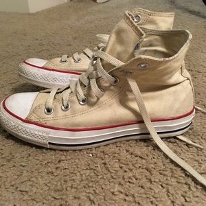 Chuck Taylor Converse