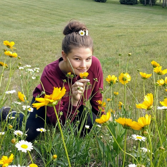 Meet your Posher, Sherry - Picture 2 of 3