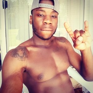 Meet your Posher, Kenaz