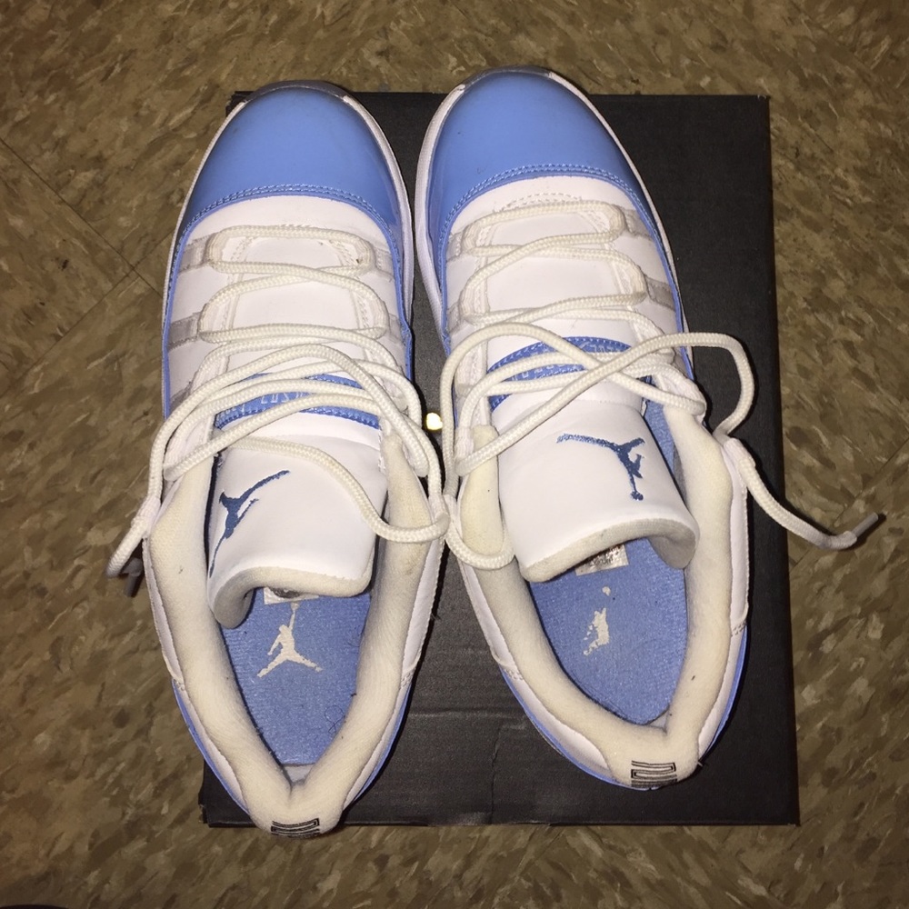 Retro 11s size 3