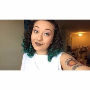 Meet your Posher, Victoria