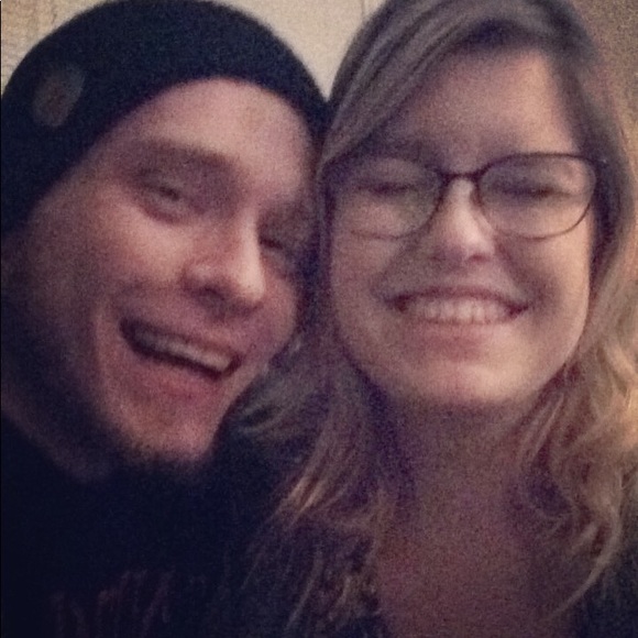 Hi there! Thanks for stopping by. - Picture 3 of 4