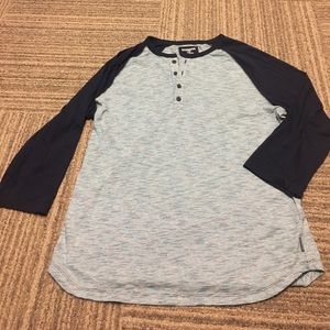 Express baseball tee