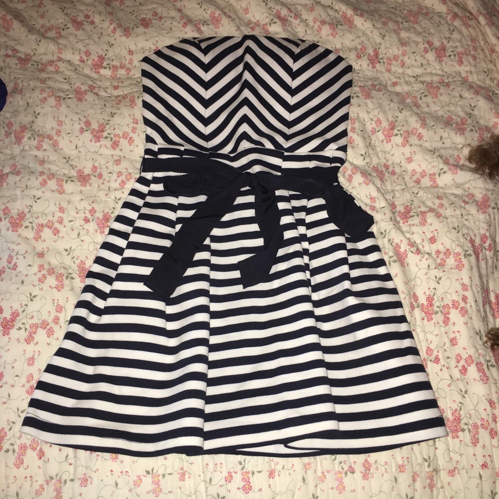 Strapless striped dress