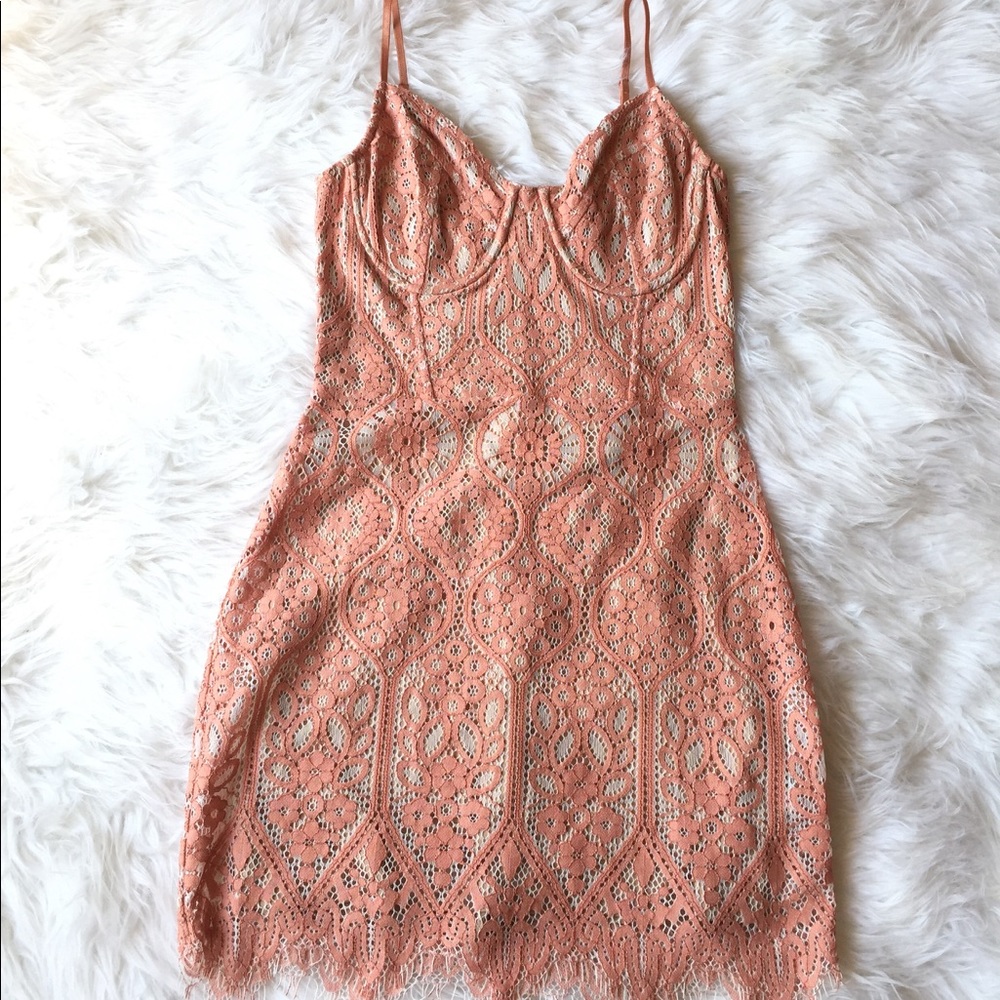 XS EXPRESS LACE BUSTIER MINI DRESS