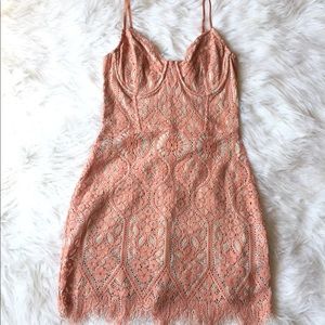 XS EXPRESS LACE BUSTIER MINI DRESS