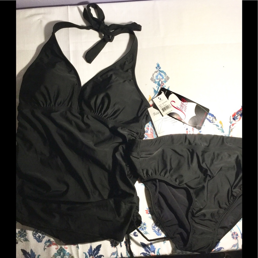 NWT Snozu Skinny Suit classic beauty!