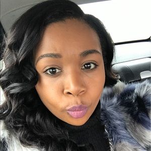 Meet your Posher, Jasmine