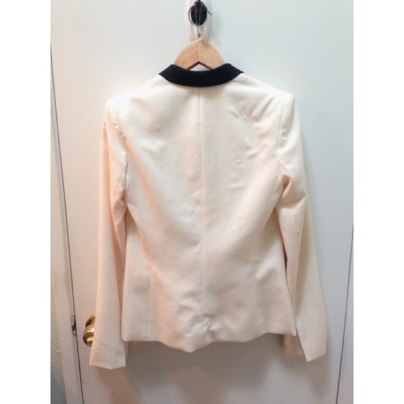 A.L.C chic tuxedo blazer• - Picture 5 of 7