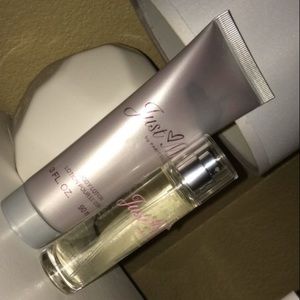 Paris Hilton Just Me Perfume Set