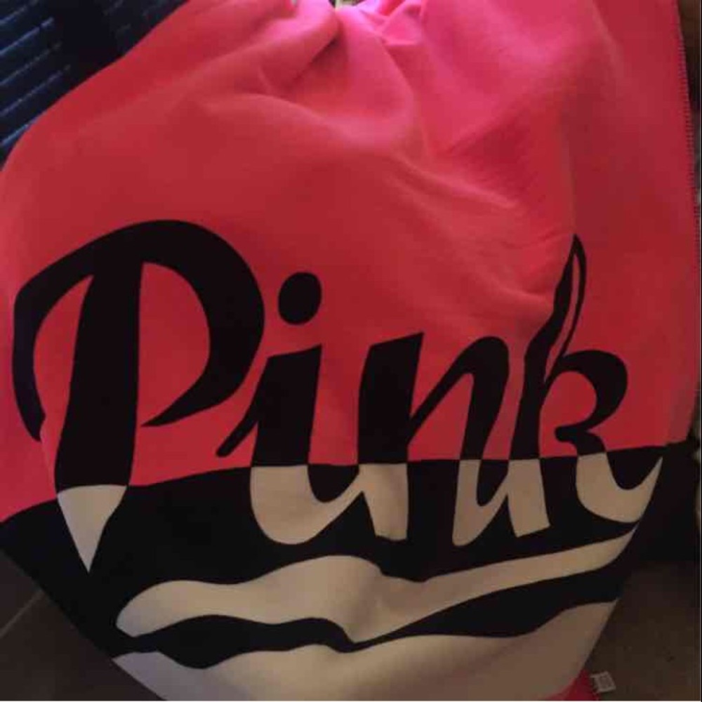 VS PINK SHERPA