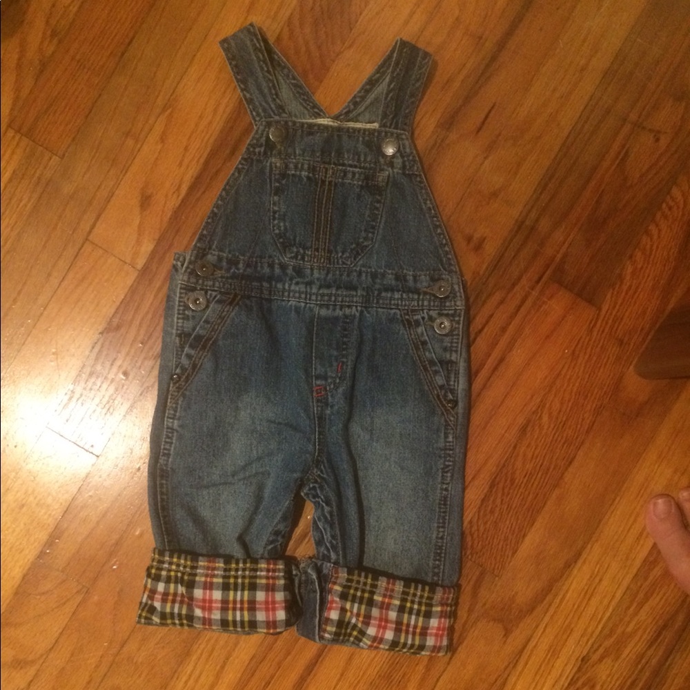 👣💙OshKosh Baby Overalls 9mos 💙👣