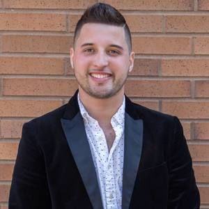 Meet your Posher, Gregory