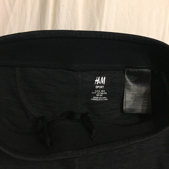H&M RUNNING TIGHTS! - Picture 7 of 8