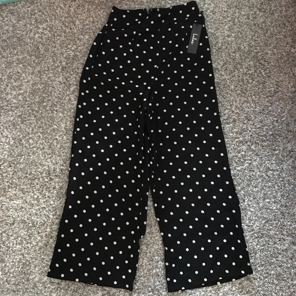 Lulus polka dot cropped flared pants..