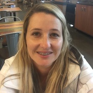 Meet your Posher, Carrie