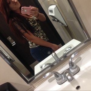 Meet your Posher, Christy