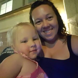 Meet your Posher, Simone