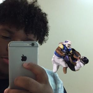 Meet your Posher, Eli