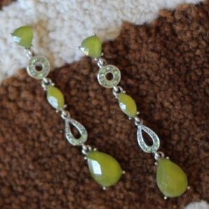 Green and gold earrings (matching necklace listed)