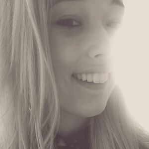 Meet your Posher, Allyson
