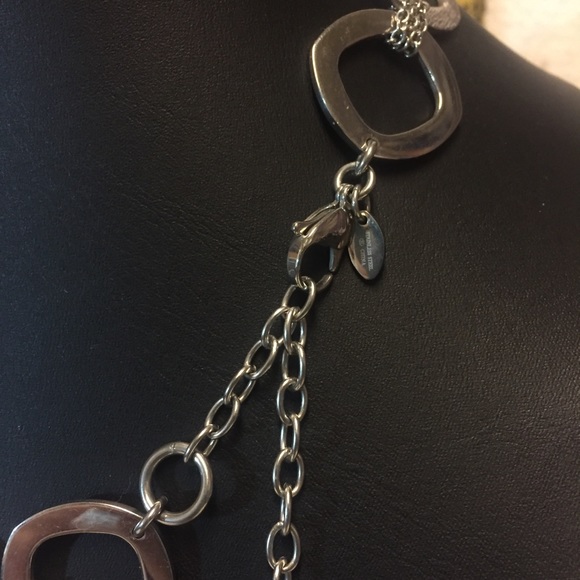 Bold Silver Statement Circle Necklace 18" - Picture 3 of 3